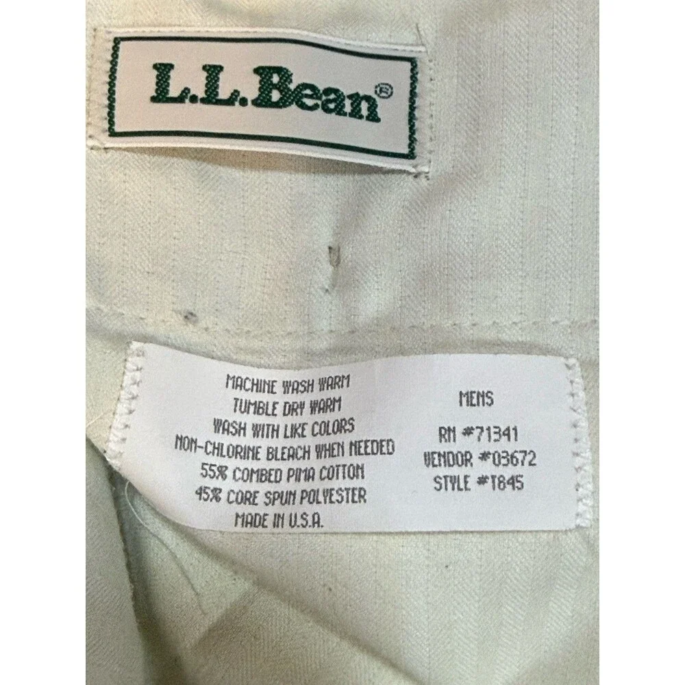 LL Bean Men’s Pants 38 X 32 Khaki Pleated Front Made In USA